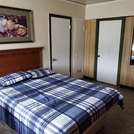 Gulf Crest Motel ฟรีพอร์ต ภายนอก รูปภาพ