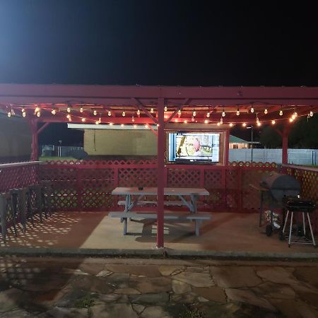 Gulf Crest Motel ฟรีพอร์ต ภายนอก รูปภาพ